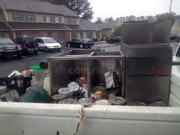Best Mattress Disposal  in Umatilla, FL